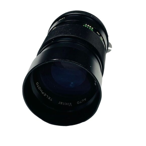 Vintage Vivitar 135mm Telephoto Lens - Picture 4 of 8